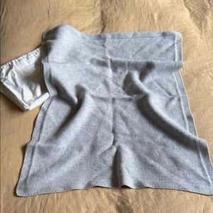 Beautiful ERIC BOMPARD Baby Blanket 100% Cashmere, Grey with Birds motif